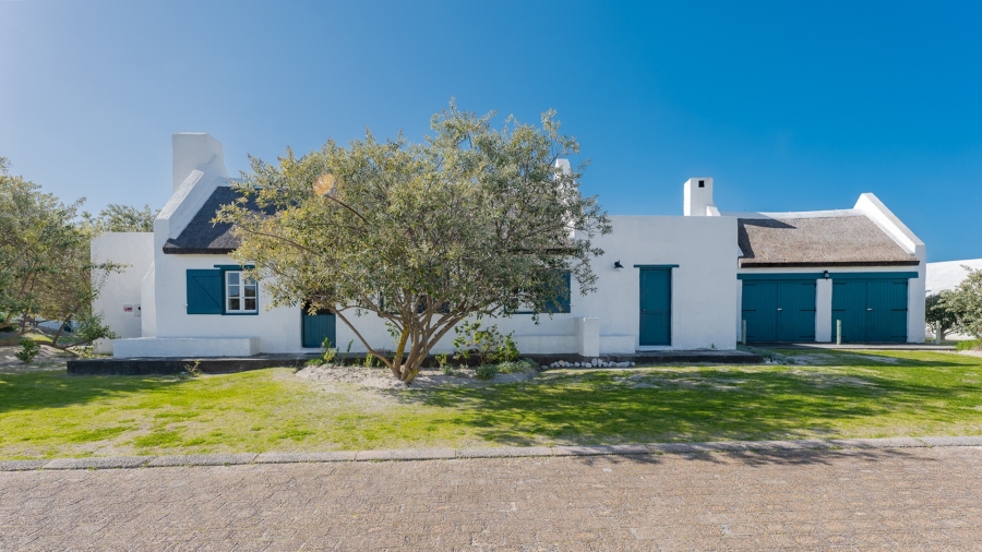 6 Bedroom Property for Sale in Struisbaai Western Cape